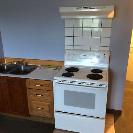 Econo Lodge Inn & Suites Innisfail Zewnętrze zdjęcie