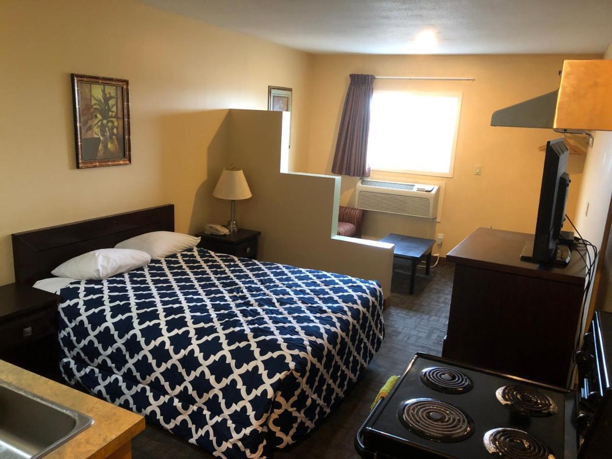 Econo Lodge Inn & Suites Innisfail Zewnętrze zdjęcie
