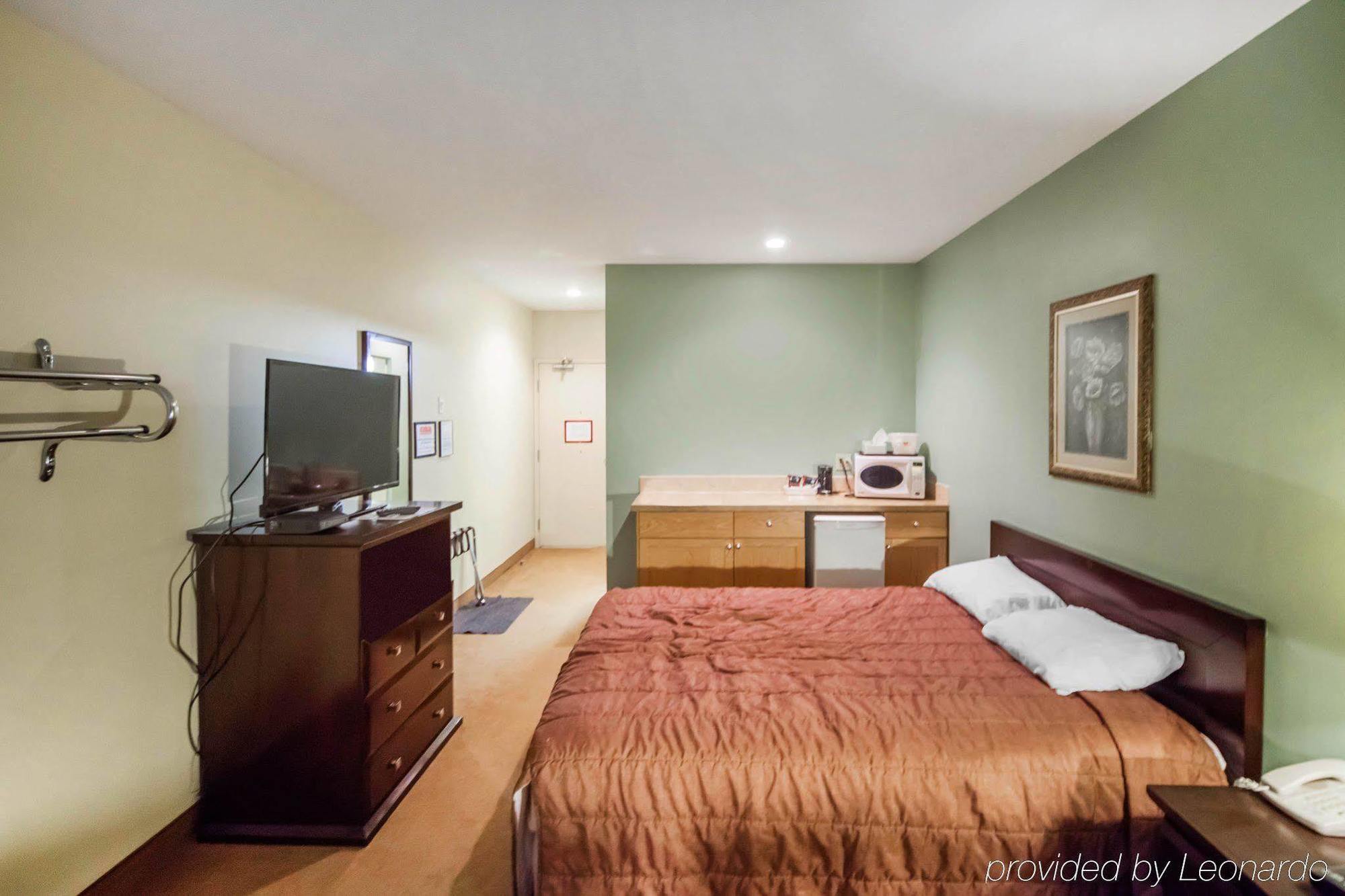 Econo Lodge Inn & Suites Innisfail Zewnętrze zdjęcie