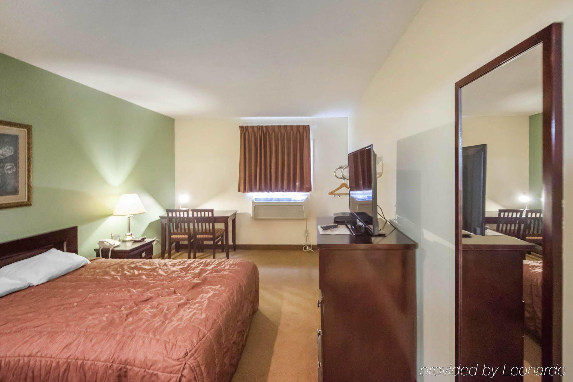Econo Lodge Inn & Suites Innisfail Zewnętrze zdjęcie