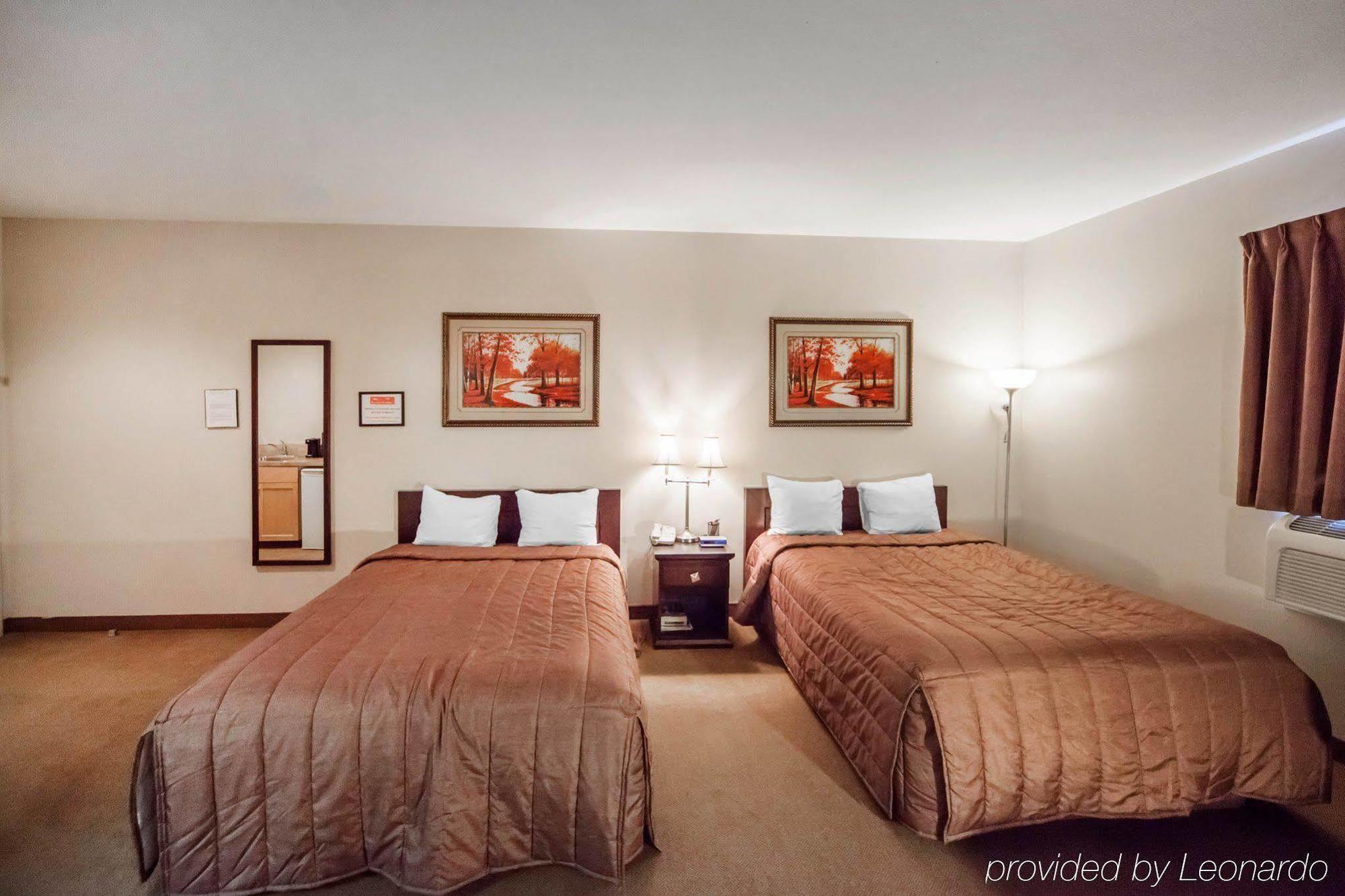Econo Lodge Inn & Suites Innisfail Zewnętrze zdjęcie