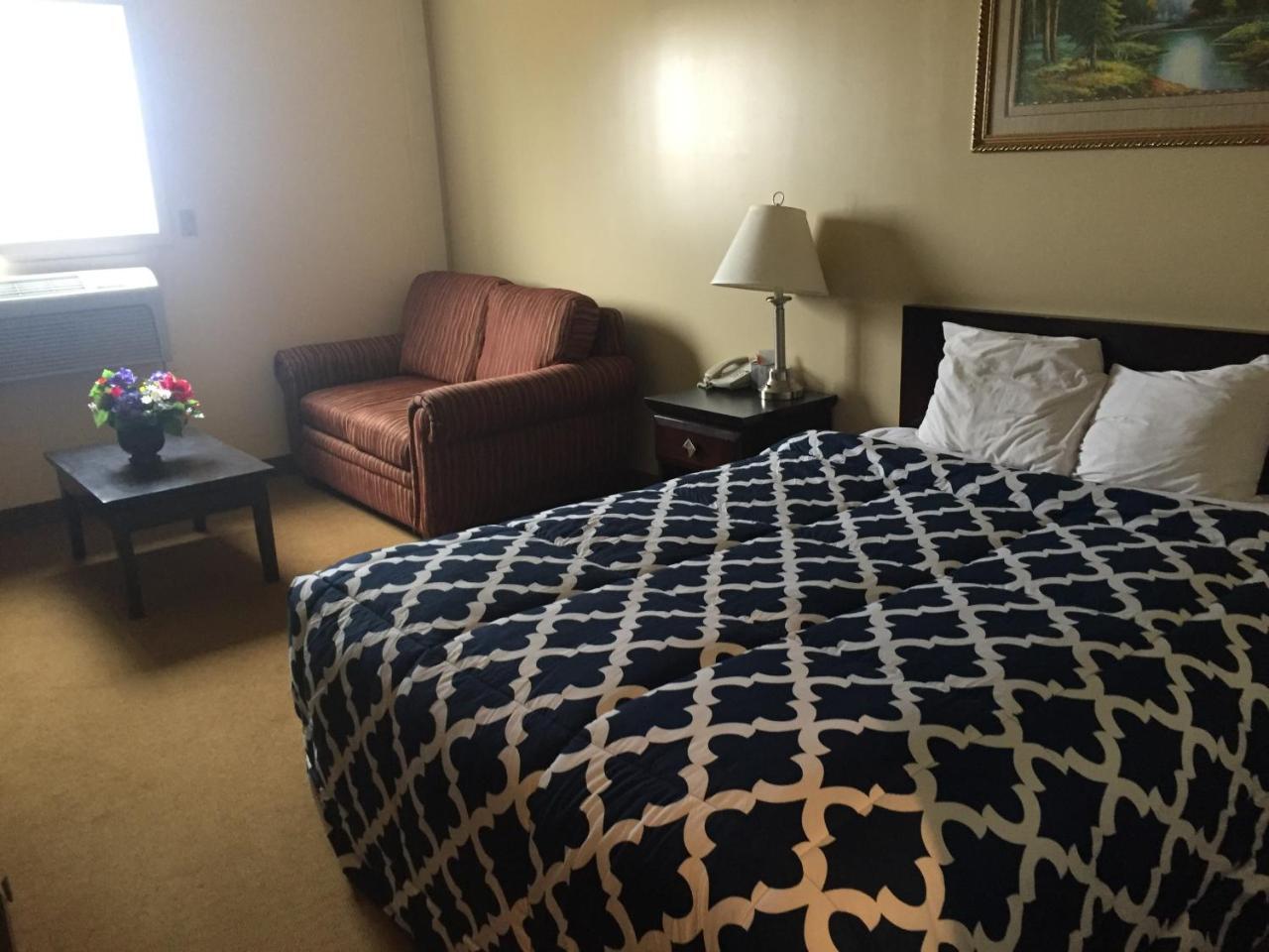 Econo Lodge Inn & Suites Innisfail Zewnętrze zdjęcie